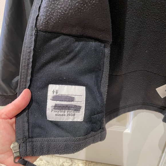 Black Columbia wind proof, fleece jacket XXS (4-5) - Picture 6 of 7